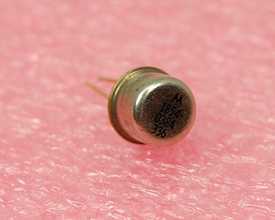 1854-0384 HP/Agilent Transistor