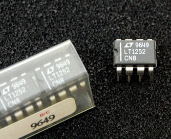 LT1252CN8 Video Amplifier Integrated Circuit