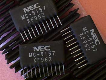 MC-5157 NEC VHF / UHF RF High-Gain Hybrid Amplifier IC