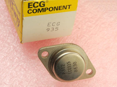 ECG935 Positive 3 Terminal Adjustable Voltage Regulator, 1.2V -32V  5A
