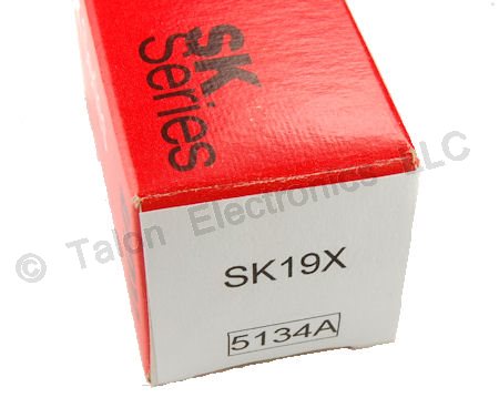     SK19X 19V 5W Zener Diode